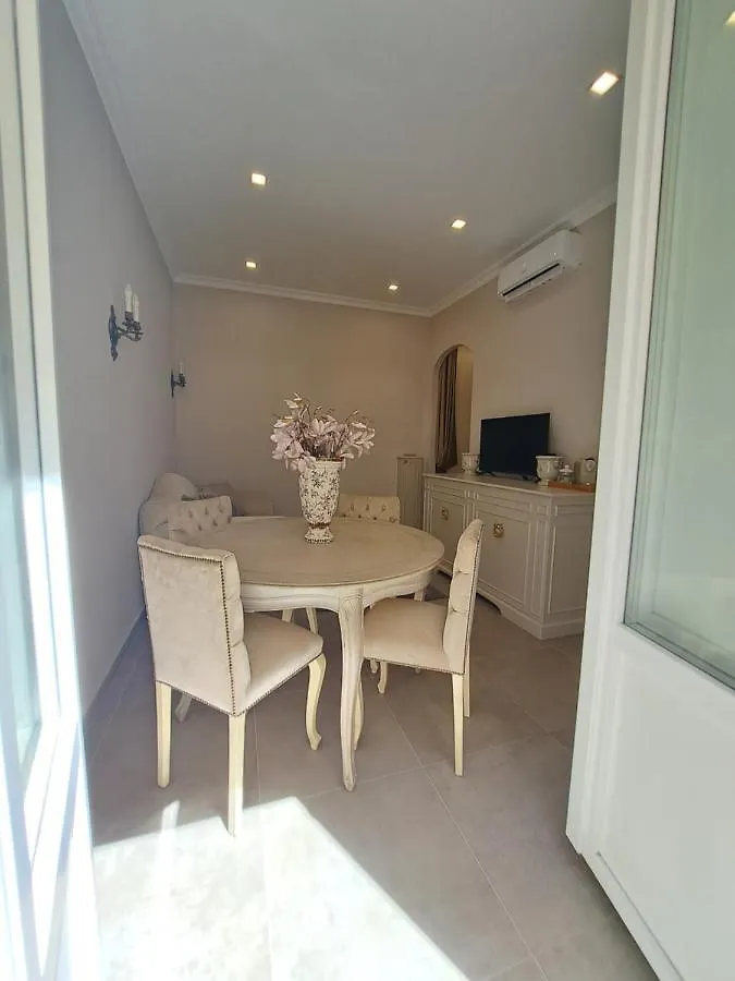 Suite Della Vite 27 Rome Italy